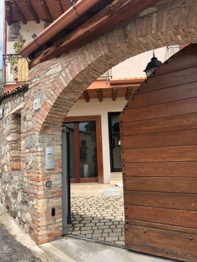 Tree House Apartment Polpenazze del Garda Exterior photo
